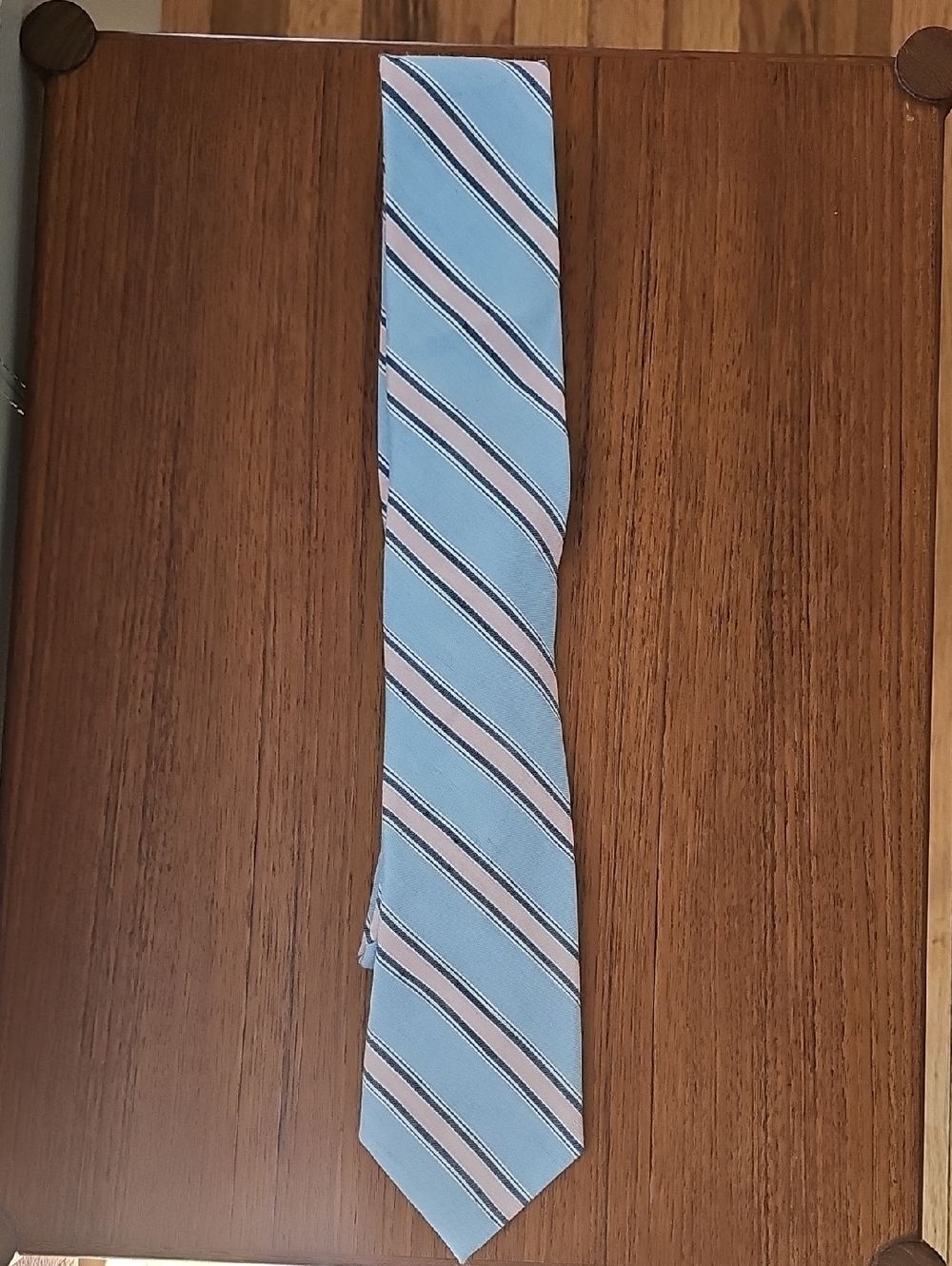 **NWT** Light Blue With Pink And Gray Stripe Tommy Hilfiger Linen Tie